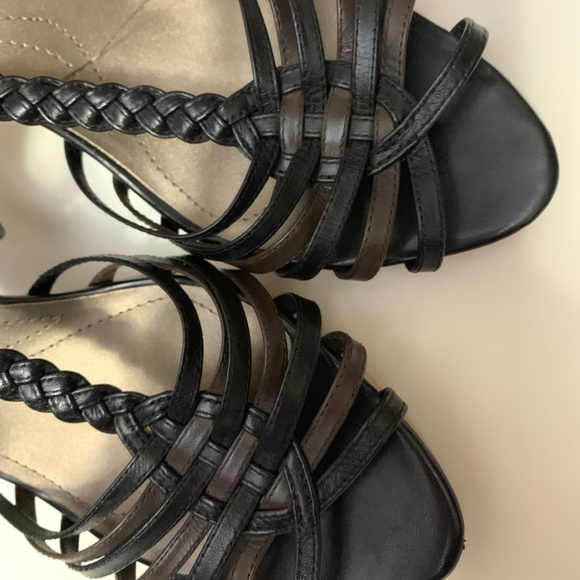 Tahari Black and Brown Heeled Sandals size 11 - Picture 5 of 5